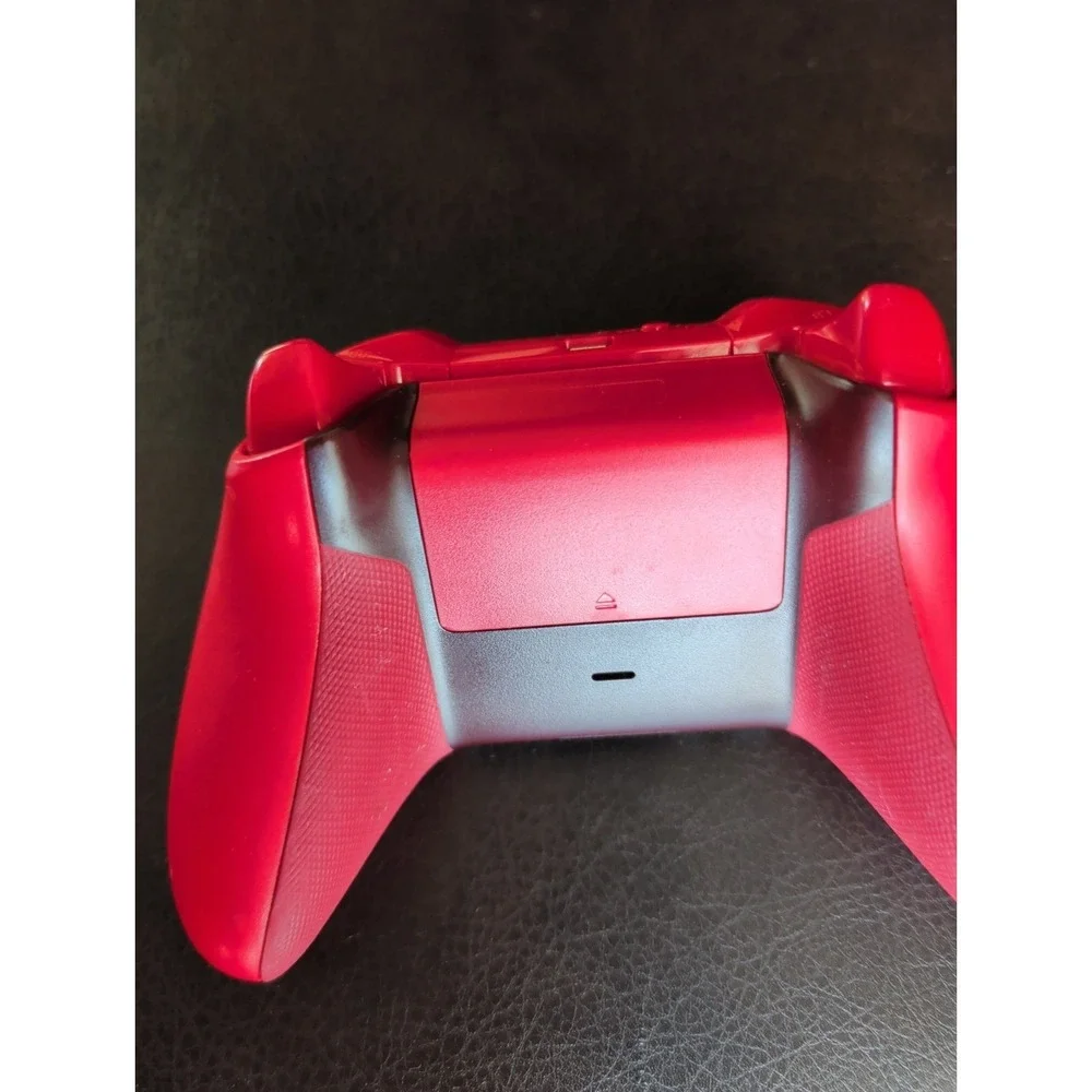 Microsoft XBOX ONE Sport Red Special Edition Wireless Controller 1708 READ